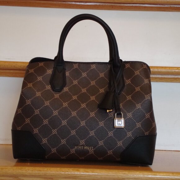 Nine West Brown Brooklyn Jet Set Satchel Brown Black Tote VERY GOOD CONDITION! - Picture 1 of 9